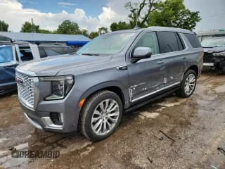 ✅ 2022 GMC Yukon Denali • VIN: 1GKS2DKL9NR341678 • Лот: 61063935. Опубликован ранее на Copart с пробегом 34 172 миль. Бесплатный доступ к архиву аукционных продаж из США и подробный отчёт об истории автомобиля на DreamBid. Изображение 1.