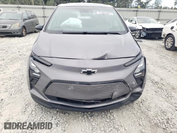 ✅ 2023 Chevrolet Bolt EV 2LT • VIN: 1G1FX6S09P4130215 • Lot: 71083564. Wystawiony na Copart z przebiegiem 29 940 mil. Bezpłatny archiwum sprzedaży aukcyjnych z USA i szczegółowy raport historii pojazdu na DreamBid. Zdjęcie 5.