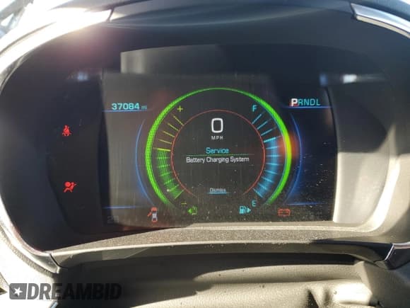 ✅ 2018 Chevrolet Volt Premier • VIN: 1G1RB6S57JU156956 • Lot: 82160963. Wystawiony na Copart z przebiegiem 37 084 mil. Bezpłatny archiwum sprzedaży aukcyjnych z USA i szczegółowy raport historii pojazdu na DreamBid. Zdjęcie 9.