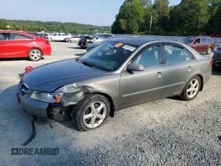 2008 Hyundai Sonata SE z VIN 5NPEU46C68H331795, wystawiony jako Copart lot #63484525 z przebiegiem 91 252 mil mil oraz Szkoda całkowita • Salvage title. Historia ofert i sprzedaży dostępna na DreamBid. Obrazek 1.
