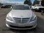 2013 Hyundai Genesis 3.8L with VIN KMHGC4DDXDU227989, listed as a Copart auction lot 90058445 with 124,190 mi miles and Clean title. Bid and sale history available at DreamBid. Image 5.