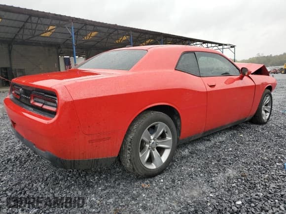 ✅ 2016 Dodge Challenger SXT Plus • VIN: 2C3CDZAG6GH217600 • Lot: 47677594. Wystawiony na Copart z przebiegiem 96 920 mil. Bezpłatny archiwum sprzedaży aukcyjnych z USA i szczegółowy raport historii pojazdu na DreamBid. Zdjęcie 3.