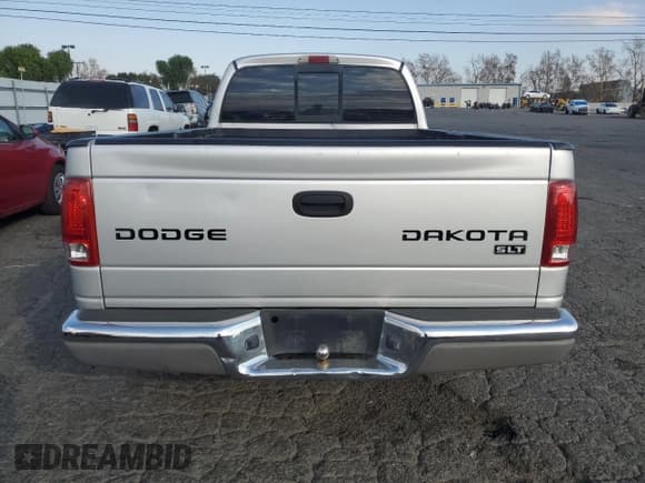 ✅ 2004 Dodge Dakota SLT • VIN: 1D7GL42N94S576921 • Лот: 89334585. Опубликован ранее на Copart с пробегом 175 085 миль. Бесплатный доступ к архиву аукционных продаж из США и подробный отчёт об истории автомобиля на DreamBid. Изображение 6.