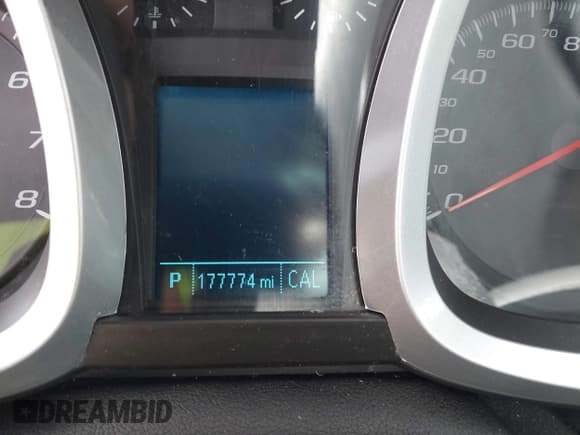 ✅ 2015 Chevrolet Equinox LT • VIN: 1GNALBEK1FZ120192 • Лот: 42505655. Опубликован ранее на IAAI с пробегом 177 774 миль. Бесплатный доступ к архиву аукционных продаж из США и подробный отчёт об истории автомобиля на DreamBid. Изображение 7.