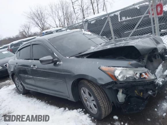 ✅ 2012 Honda Accord LX Premium • VIN: 1HGCP2F49CA020231 • Lot: 43808549. Wystawiony na IAAI z przebiegiem 204 540 mil. Bezpłatny archiwum sprzedaży aukcyjnych z USA i szczegółowy raport historii pojazdu na DreamBid. Zdjęcie 14.