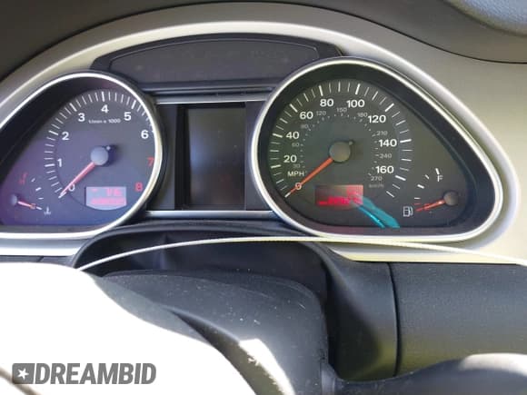 ✅ 2008 Audi Q7 Premium • VIN: WA1EV74L88D040698 • Lot: 41824944. Wystawiony na IAAI z przebiegiem 229 275 mil. Bezpłatny archiwum sprzedaży aukcyjnych z USA i szczegółowy raport historii pojazdu na DreamBid. Zdjęcie 7.