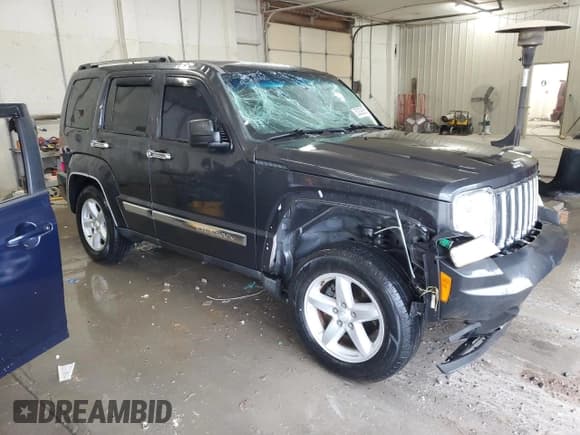 ✅ 2011 Jeep Liberty Limited 70th Anniversary • VIN: 1J4PN5GK4BW524055 • Lot: 52209065. Wystawiony na Copart z przebiegiem 184 692 mil. Bezpłatny archiwum sprzedaży aukcyjnych z USA i szczegółowy raport historii pojazdu na DreamBid. Zdjęcie 4.