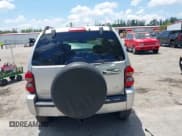 ✅ 2005 Jeep Liberty Limited • VIN: 1J4GK58K45W604144 • Lot: 42280563. Listed on IAAI with 139,078 mi. Free auction sales archive from the USA and detailed vehicle history report at DreamBid. Image 16.