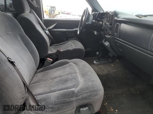 ✅ 2000 Chevrolet Silverado 1500 LS • VIN: 1GCEK14TXYZ261475 • Лот: 79333034. Опубликован ранее на Copart с пробегом Не указан. Бесплатный доступ к архиву аукционных продаж из США и подробный отчёт об истории автомобиля на DreamBid. Изображение 10.