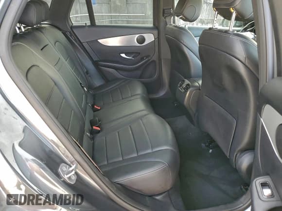 ✅ 2019 Mercedes-Benz GLC 300 • VIN: WDC0G4JB4KV121651 • Lot: 94325035. Listed on Copart with 45,519 mi. Free auction sales archive from the USA and detailed vehicle history report at DreamBid. Image 10.