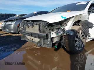 2017 Hyundai Sonata Sport с VIN 5NPE34AF9HH586395, выставлен на аукционе IAAI как лот 43531202 с пробегом 107 864 миль миль и . История ставок и продаж доступна на DreamBid. Изображение 6.