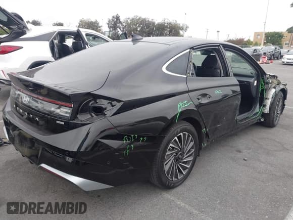 ✅ 2024 Hyundai Sonata Limited • VIN: KMHL54JJ2RA092146 • Лот: 42793228. Опубликован ранее на IAAI с пробегом 9 989 миль. Бесплатный доступ к архиву аукционных продаж из США и подробный отчёт об истории автомобиля на DreamBid. Изображение 4.