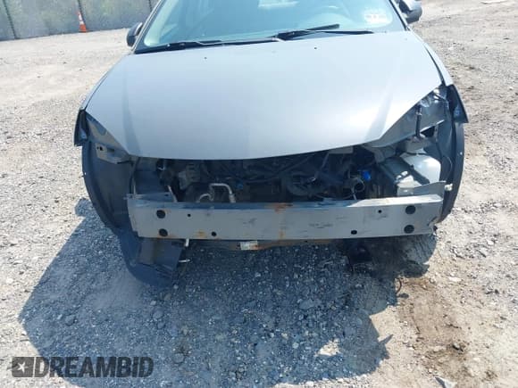 ✅ 2009 Pontiac G6 1SA • VIN: 1G2ZG57B894170480 • Lot: 42419580. Wystawiony na IAAI z przebiegiem 137 658 mil. Bezpłatny archiwum sprzedaży aukcyjnych z USA i szczegółowy raport historii pojazdu na DreamBid. Zdjęcie 6.