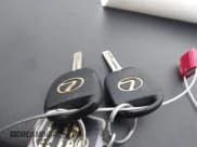 ✅ 2005 Lexus ES 350 • VIN: JTHBA30G855128015 • Lot: 43699799. Wystawiony na IAAI z przebiegiem 177 913 mil. Bezpłatny archiwum sprzedaży aukcyjnych z USA i szczegółowy raport historii pojazdu na DreamBid. Zdjęcie 11.