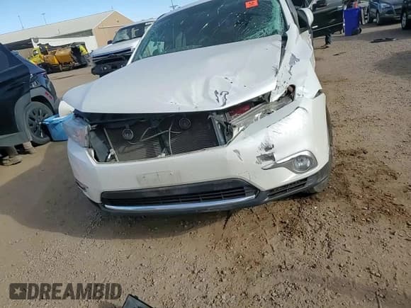 ✅ 2013 Toyota Highlander Limited • VIN: 5TDDK3EHXDS186712 • Lot: 92246175. Listed on Copart with 169,368 mi. Free auction sales archive from the USA and detailed vehicle history report at DreamBid. Image 14.