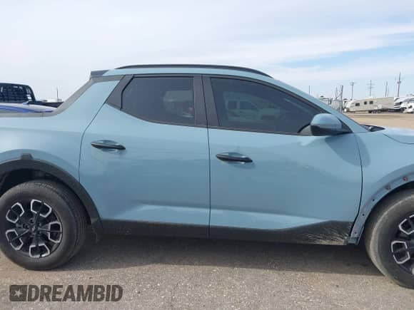 2024 Hyundai Santa Cruz SEL with VIN 5NTJC4AE3RH080215, listed as a IAAI auction lot 40812976 with 10,942 mi miles and . Bid and sale history available at DreamBid. Image 14.