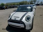 ✅ 2023 MINI Hardtop Cooper S • VIN: WMW53DH05P2T80019 • Lot: 60757065. Wystawiony na Copart z przebiegiem 18 612 mil. Bezpłatny archiwum sprzedaży aukcyjnych z USA i szczegółowy raport historii pojazdu na DreamBid. Zdjęcie 14.