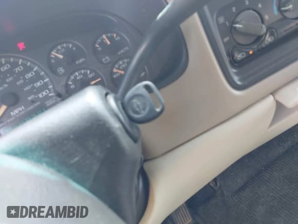 ✅ 2001 Chevrolet Suburban LS • VIN: 3GNEC16T31G259834 • Лот: 42445147. Опубликован ранее на IAAI с пробегом 349 017 миль. Бесплатный доступ к архиву аукционных продаж из США и подробный отчёт об истории автомобиля на DreamBid. Изображение 11.