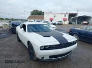 ✅ 2018 Dodge Challenger SXT • VIN: 2C3CDZAG6JH215207 • Lot: 43066479. Wystawiony na IAAI z przebiegiem 150 986 mil. Bezpłatny archiwum sprzedaży aukcyjnych z USA i szczegółowy raport historii pojazdu na DreamBid. Zdjęcie 1.