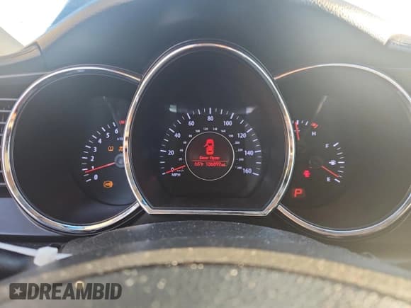 ✅ 2013 Kia Optima EX • VIN: 5XXGN4A79DG165701 • Лот: 91400835. Опубликован ранее на Copart с пробегом 136 892 миль. Бесплатный доступ к архиву аукционных продаж из США и подробный отчёт об истории автомобиля на DreamBid. Изображение 9.