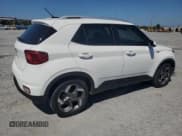 ✅ 2025 Hyundai Venue SEL • VIN: KMHRC8A39SU371638 • Лот: 81262885. Опубликован ранее на Copart с пробегом 12 557 миль. Бесплатный доступ к архиву аукционных продаж из США и подробный отчёт об истории автомобиля на DreamBid. Изображение 3.