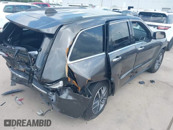 ✅ 2020 Jeep Grand Cherokee Limited • VIN: 1C4RJEBG4LC295201 • Lot: 42113482. Listed on IAAI with 116,721 mi. Free auction sales archive from the USA and detailed vehicle history report at DreamBid. Image 4.