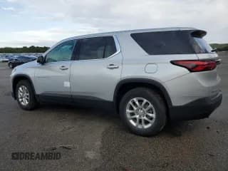 ✅ 2022 Chevrolet Traverse LS • VIN: 1GNERFKW7NJ146775 • Lot: 68974994. Wystawiony na Copart z przebiegiem Nie podano. Bezpłatny archiwum sprzedaży aukcyjnych z USA i szczegółowy raport historii pojazdu na DreamBid. Zdjęcie 2.