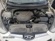 ✅ 2012 Hyundai Veloster w/Black Int • VIN: KMHTC6AD4CU072711 • Lot: 77778624. Wystawiony na Copart z przebiegiem Nie podano. Bezpłatny archiwum sprzedaży aukcyjnych z USA i szczegółowy raport historii pojazdu na DreamBid. Zdjęcie 11.