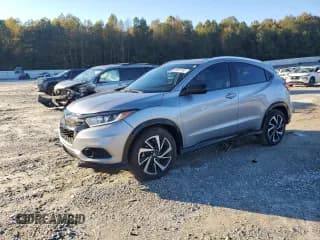 ✅ 2019 Honda HR-V Sport • VIN: 3CZRU6H1XKG711242 • Lot: 90695145. Wystawiony na Copart z przebiegiem 77 326 mil. Bezpłatny archiwum sprzedaży aukcyjnych z USA i szczegółowy raport historii pojazdu na DreamBid. Zdjęcie 1.