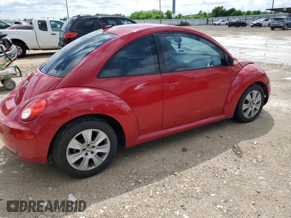 ✅ 2009 Volkswagen Beetle S • VIN: 3VWRW31C59M500078 • Lot: 50314194. Listed on Copart with 156,302 mi. Free auction sales archive from the USA and detailed vehicle history report at DreamBid. Image 3.