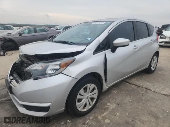 ✅ 2019 Nissan Note SV • VIN: 3N1CE2CP7KL359891 • Лот: 90017215. Опубликован ранее на Copart с пробегом 106 161 миль. Бесплатный доступ к архиву аукционных продаж из США и подробный отчёт об истории автомобиля на DreamBid. Изображение 1.
