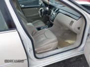 ✅ 2009 Cadillac DTS 1SA • VIN: 1G6KD57Y39U122883 • Lot: 41494002. Listed on IAAI with 106,296 mi. Free auction sales archive from the USA and detailed vehicle history report at DreamBid. Image 5.