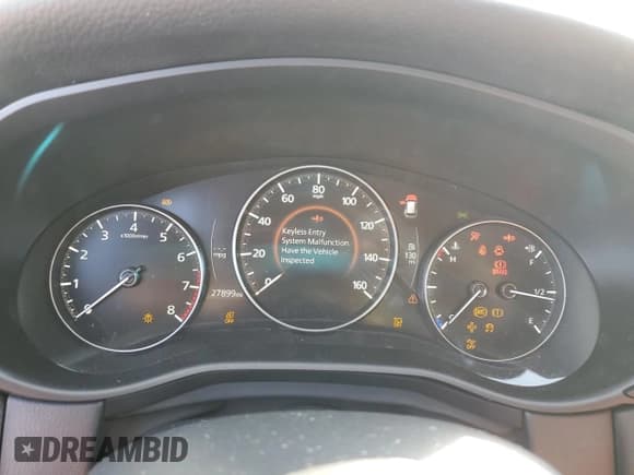 ✅ 2024 Mazda CX-50 S Preferred • VIN: 7MMVABBM3RN243266 • Лот: 86439985. Опубликован ранее на Copart с пробегом 27 899 миль. Бесплатный доступ к архиву аукционных продаж из США и подробный отчёт об истории автомобиля на DreamBid. Изображение 9.