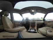 ✅ 2015 Land Rover LR4 HSE • VIN: SALAG2V6XFA742605 • Lot: 41787119. Wystawiony na IAAI z przebiegiem 115 415 mil. Bezpłatny archiwum sprzedaży aukcyjnych z USA i szczegółowy raport historii pojazdu na DreamBid. Zdjęcie 18.