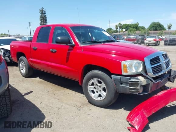 2006 Dodge Dakota SLT with VIN 1D7HE48NX6S588584, listed as a IAAI auction lot 42348429 with 246,965 mi miles and . Bid and sale history available at DreamBid. Image 14.