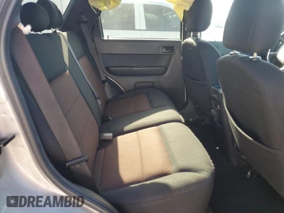 ✅ 2008 Ford Escape XLT • VIN: 1FMCU931X8KA91977 • Лот: 57676725. Опубликован ранее на Copart с пробегом 119 460 миль. Бесплатный доступ к архиву аукционных продаж из США и подробный отчёт об истории автомобиля на DreamBid. Изображение 11.