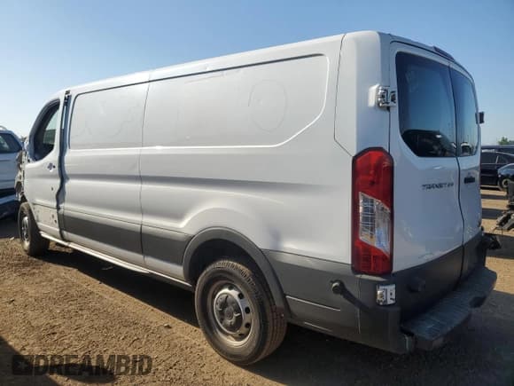 ✅ 2015 Ford Transit Cargo • VIN: 1FTYR2ZM5FKA94755 • Lot: 63308095. Wystawiony na Copart z przebiegiem 393 724 mil. Bezpłatny archiwum sprzedaży aukcyjnych z USA i szczegółowy raport historii pojazdu na DreamBid. Zdjęcie 2.