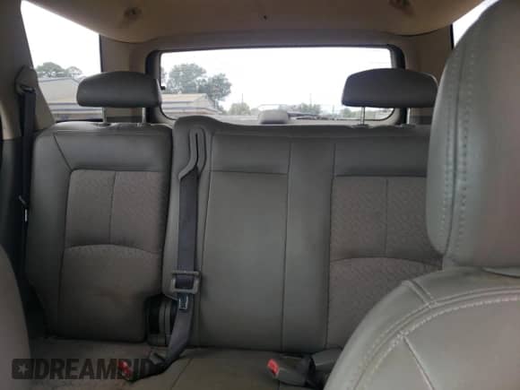 2006 Saturn VUE z VIN 5GZCZ53426S825094, wystawiony jako Copart lot #71841694 z przebiegiem 125 094 mil mil oraz Szkoda całkowita • Salvage title. Historia ofert i sprzedaży dostępna na DreamBid. Obrazek 10.