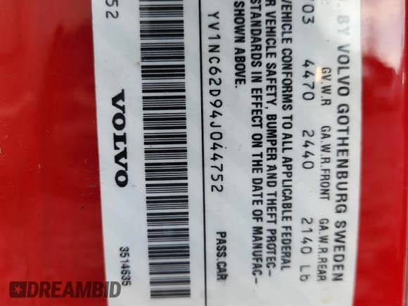 ✅ 2004 Volvo C70 • VIN: YV1NC62D94J044752 • Lot: 92611505. Listed on Copart with 118,337 mi. Free auction sales archive from the USA and detailed vehicle history report at DreamBid. Image 12.