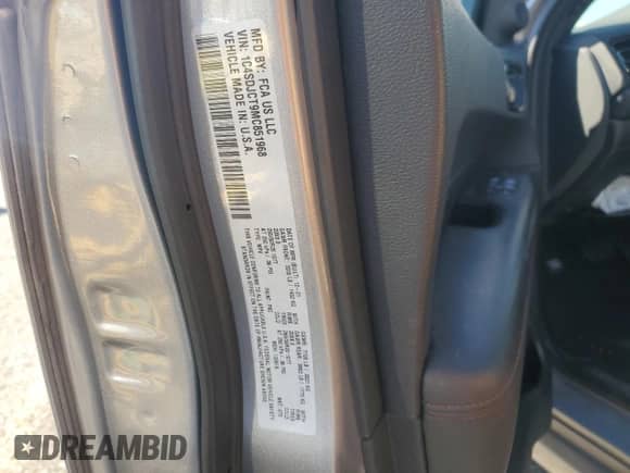 2021 Dodge Durango R/T with VIN 1C4SDJCT9MC851968, listed as a Copart auction lot 82365485 with 27,101 mi miles and Salvage title. Bid and sale history available at DreamBid. Image 13.