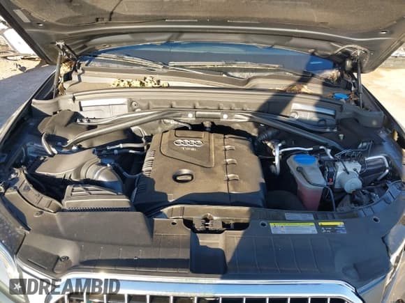 ✅ 2015 Audi Q5 Premium Plus • VIN: WA1LFAFP6FA147460 • Lot: 43621531. Wystawiony na IAAI z przebiegiem 101 196 mil. Bezpłatny archiwum sprzedaży aukcyjnych z USA i szczegółowy raport historii pojazdu na DreamBid. Zdjęcie 10.