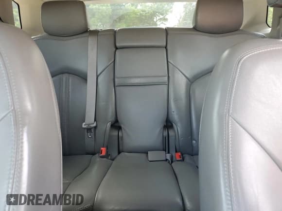 ✅ 2011 Cadillac SRX Premium Collection • VIN: 3GYFNFEY7BS505200 • Lot: 64261755. Wystawiony na Copart z przebiegiem Nie podano. Bezpłatny archiwum sprzedaży aukcyjnych z USA i szczegółowy raport historii pojazdu na DreamBid. Zdjęcie 10.