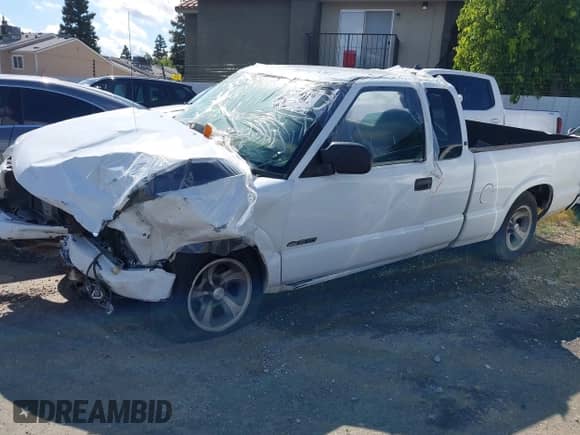 1999 Chevrolet S-10 LS Xtreme с VIN 1GCCS1941X8210122, выставлен на аукционе IAAI как лот 41274319 с пробегом Не указан миль и . История ставок и продаж доступна на DreamBid. Изображение 14.