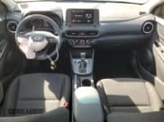 ✅ 2023 Hyundai Kona SEL • VIN: KM8K62AB6PU984661 • Лот: 75079914. Опубликован ранее на Copart с пробегом 9 646 миль. Бесплатный доступ к архиву аукционных продаж из США и подробный отчёт об истории автомобиля на DreamBid. Изображение 8.