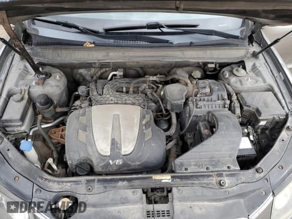 ✅ 2012 Hyundai Santa Fe Limited • VIN: 5XYZHDAG6CG149305 • Lot: 79016974. Listed on Copart with 268,224 mi. Free auction sales archive from the USA and detailed vehicle history report at DreamBid. Image 12.