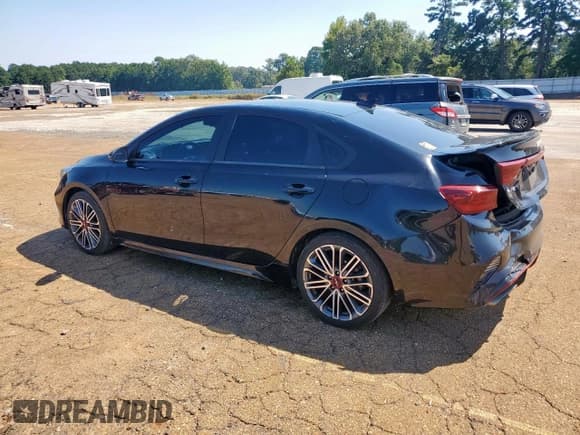 ✅ 2022 Kia Forte GT • VIN: 3KPF44AC4NE465331 • Лот: 72052985. Опубликован ранее на Copart с пробегом 67 680 миль. Бесплатный доступ к архиву аукционных продаж из США и подробный отчёт об истории автомобиля на DreamBid. Изображение 2.