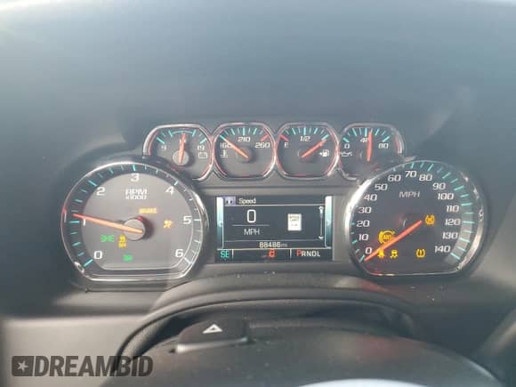 2020 Chevrolet Suburban LT z VIN 1GNSKHKC8LR185009, wystawiony jako Copart lot #71484835 z przebiegiem 88 486 mil mil oraz Szkoda całkowita • Salvage title. Historia ofert i sprzedaży dostępna na DreamBid. Obrazek 9.