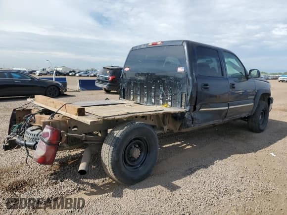 ✅ 2003 Chevrolet Silverado 2500HD LS • VIN: 1GCHK23U03F127386 • Lot: 70187905. Listed on Copart with 161,498 mi. Free auction sales archive from the USA and detailed vehicle history report at DreamBid. Image 3.