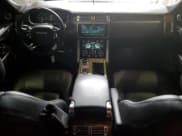 ✅ 2018 Land Rover Range Rover HSE • VIN: SALGS2RK2JA381041 • Lot: 71207444. Wystawiony na Copart z przebiegiem 120 346 mil. Bezpłatny archiwum sprzedaży aukcyjnych z USA i szczegółowy raport historii pojazdu na DreamBid. Zdjęcie 8.