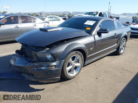 ✅ 2008 Ford Mustang GT Deluxe • VIN: 1ZVHT82H285119983 • Lot: 43497130. Listed on IAAI with 164,726 mi. Free auction sales archive from the USA and detailed vehicle history report at DreamBid. Image 17.